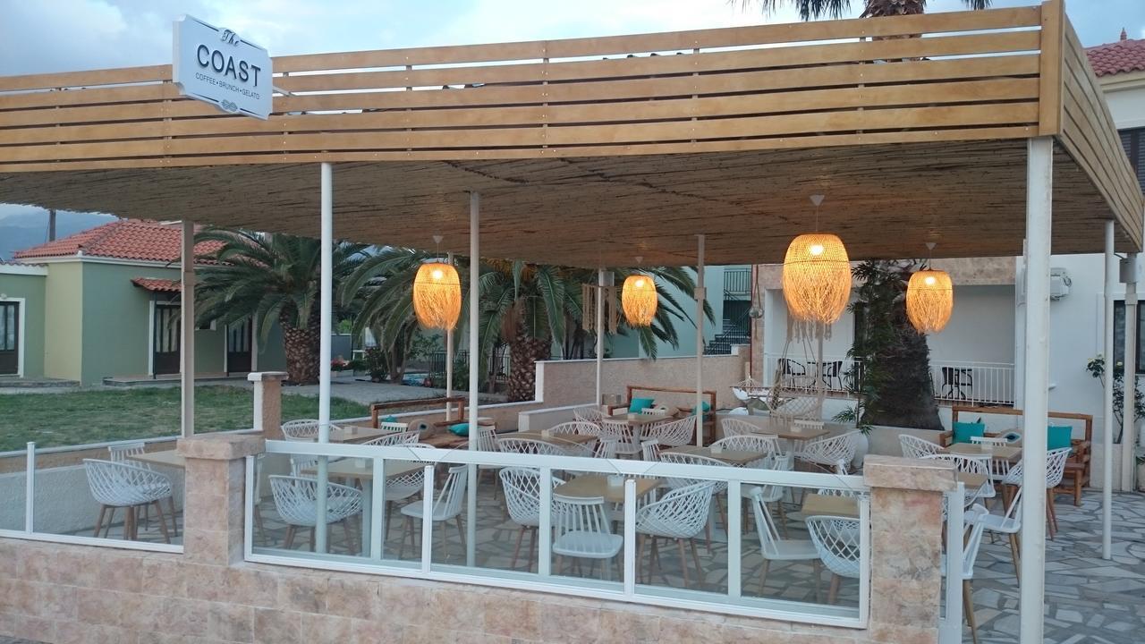 The Coast Aparthotel Anaxos Exterior foto